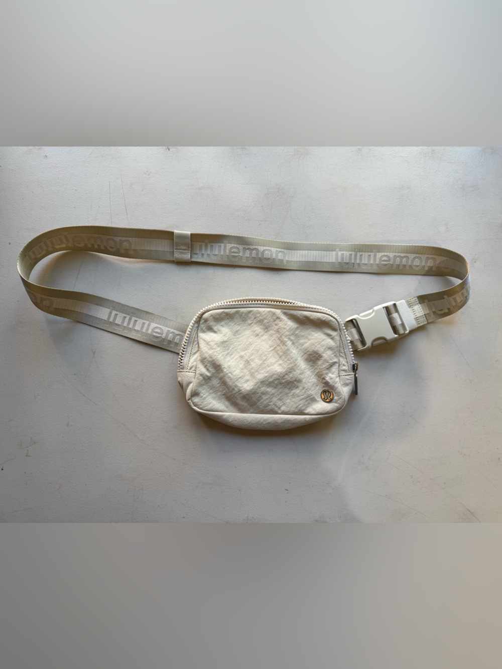 lululemon athletica Off-White Waist Pack
